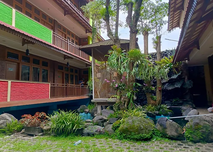 Java Capsule Hotel Malang